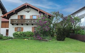 Ferienhaus Mit Garten Fuer Bis Zu 6 Personen