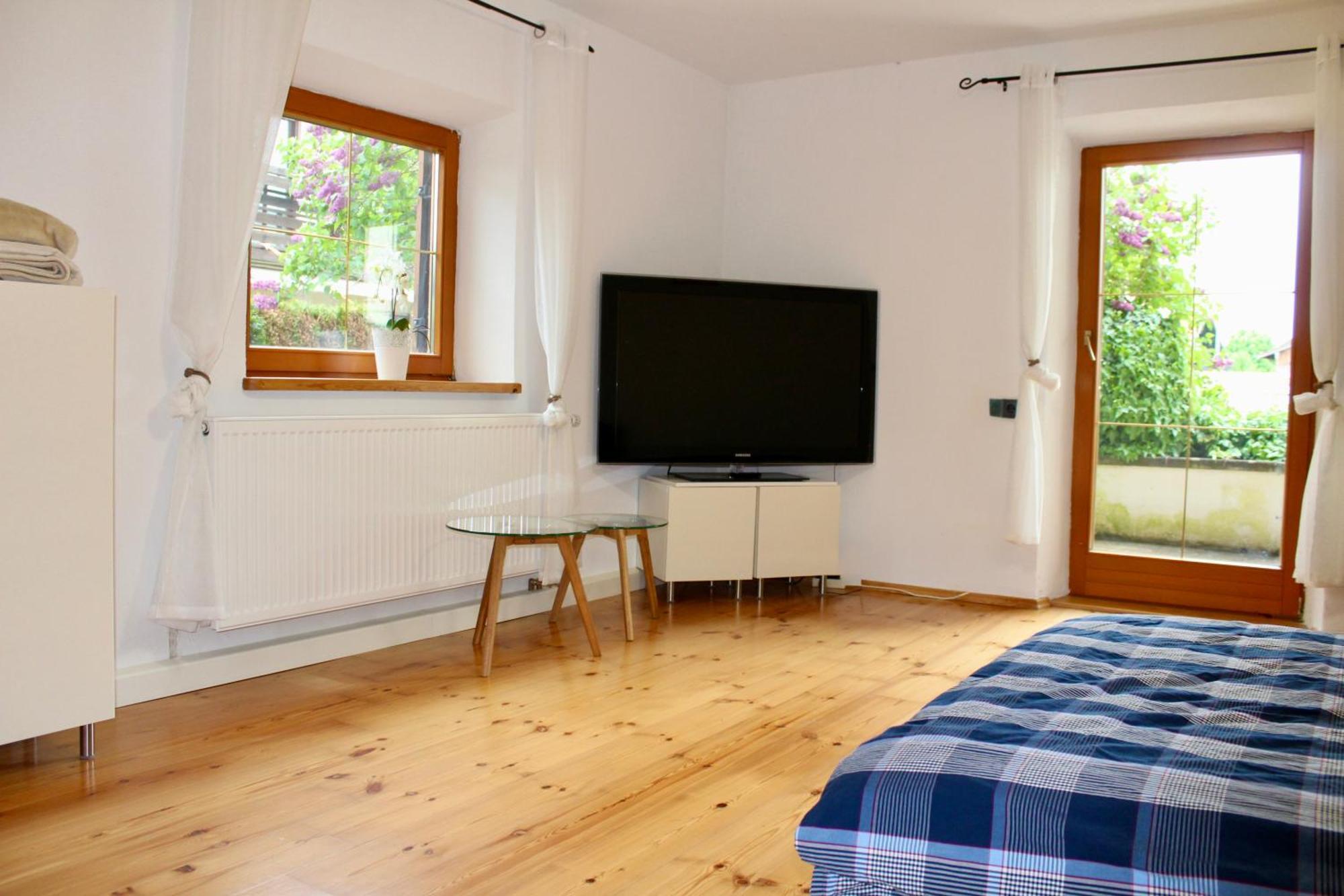 Ferienhaus Mit Garten Fuer Bis Zu 6 Personen Rosenheim Buitenkant foto