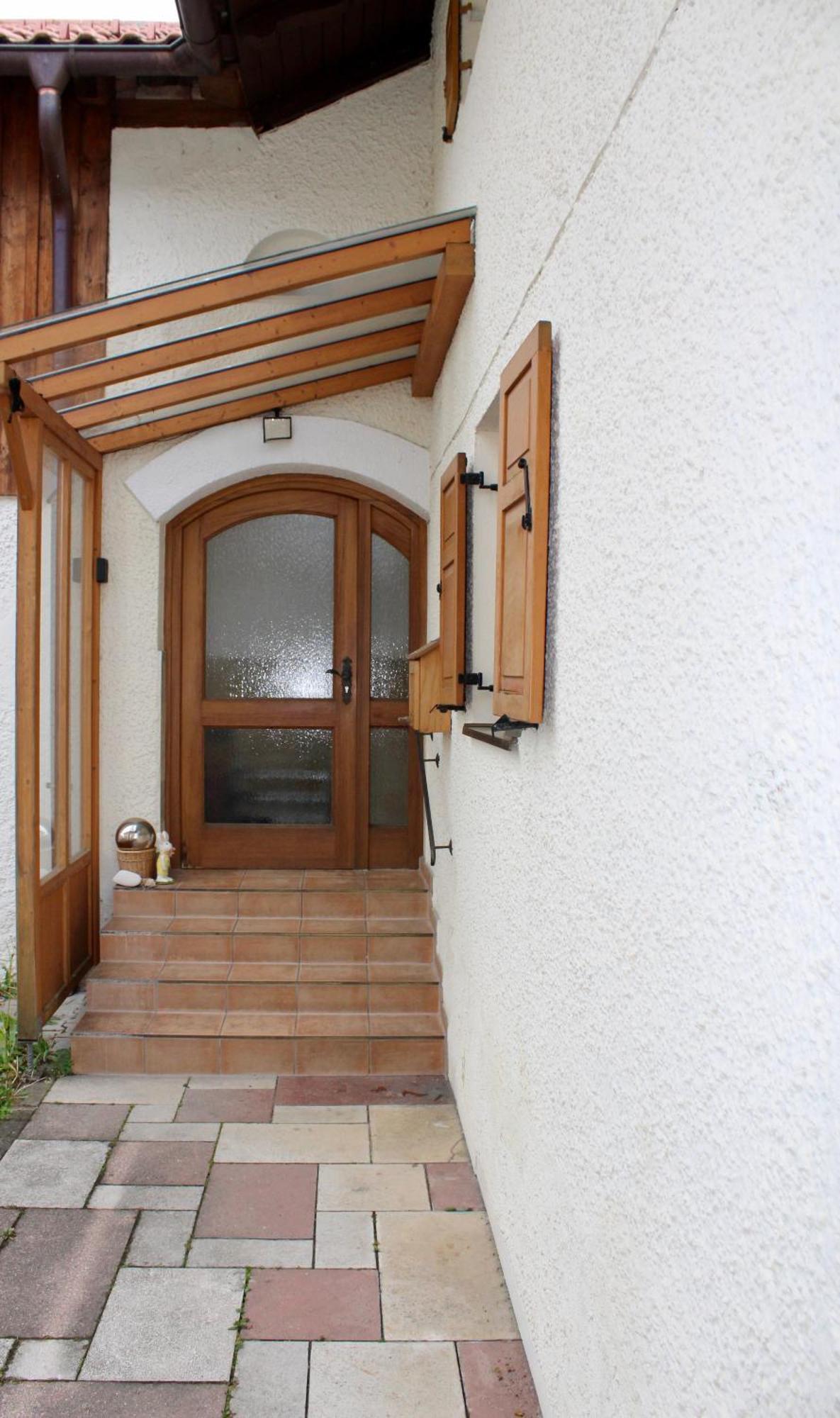 Ferienhaus Mit Garten Fuer Bis Zu 6 Personen Rosenheim Buitenkant foto