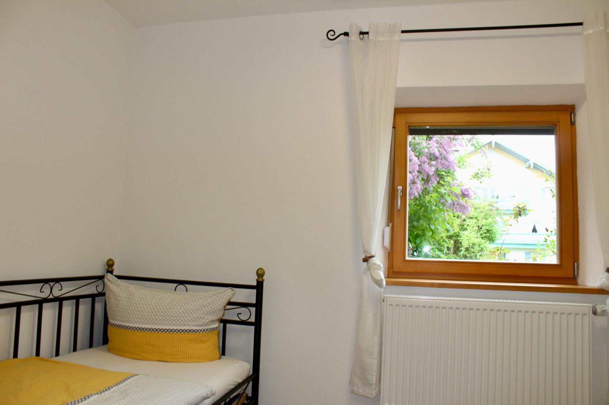 Ferienhaus Mit Garten Fuer Bis Zu 6 Personen Rosenheim Buitenkant foto